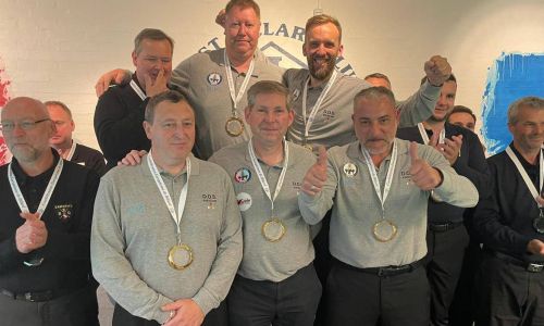 DOS ROESELARE CELEBRATES GOLD IN COUPE D'EUROPE 5-PINS IN IKAST