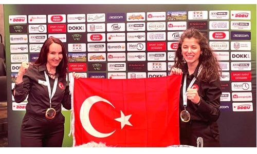 TURKISH 3-CUSHION WOMEN'S TEAM TAKES THE GOLD MEDAL WITH SCOTCH DOUBLE